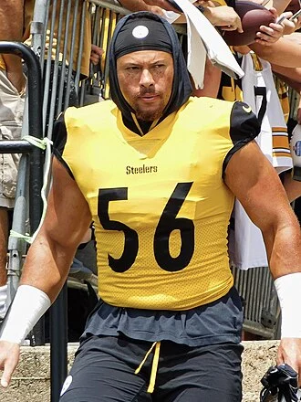 Alex Highsmith height profile photo