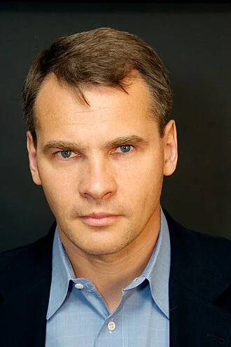 Alex Konanykhin height profile photo