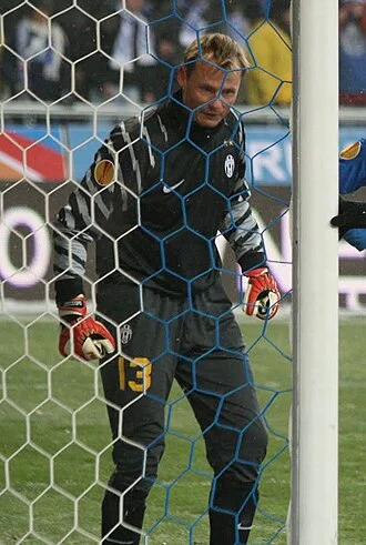 Alex Manninger height profile photo