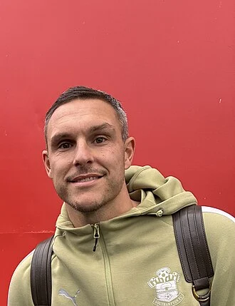 Alex McCarthy height profile photo