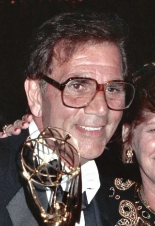 Alex Rocco height profile photo