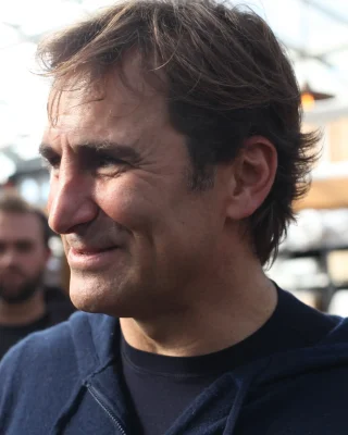 Alex Zanardi height profile photo