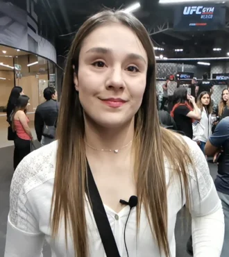 Alexa Grasso height profile photo