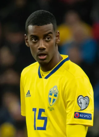 Alexander Isak height profile photo