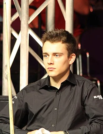 Alexander Ursenbacher height profile photo