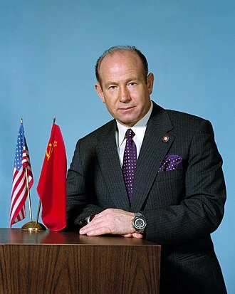 Alexei Leonov height profile photo