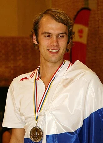 Alexey Molchanov height profile photo