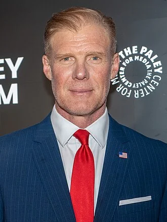 Alexi Lalas height profile photo