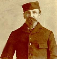Alfred Packer height profile photo