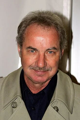 Alfred Riedl height profile photo