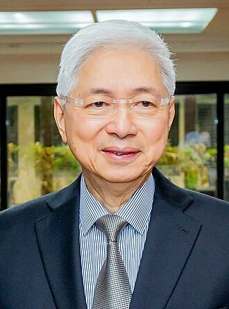 Alfredo E. Pascual height profile photo