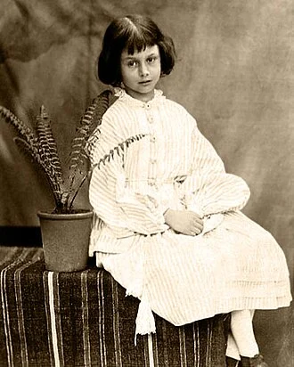 Alice Liddell height profile photo