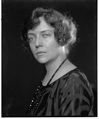 Alice Roosevelt Longworth height profile photo