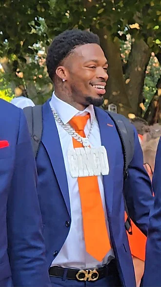 Alijah Clark height profile photo