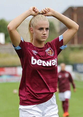 Alisha Lehmann height profile photo