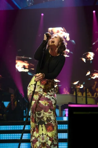 Alison Moyet height profile photo