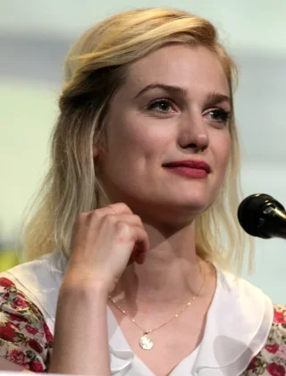 Alison Sudol height profile photo