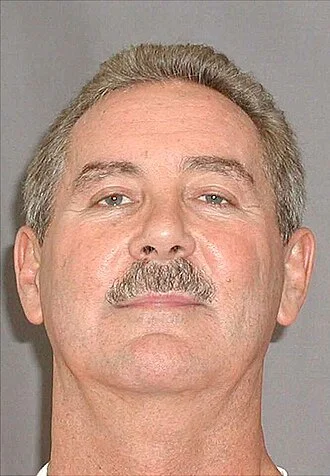 Allen Stanford height profile photo