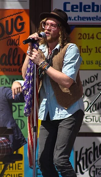 Allen Stone height profile photo