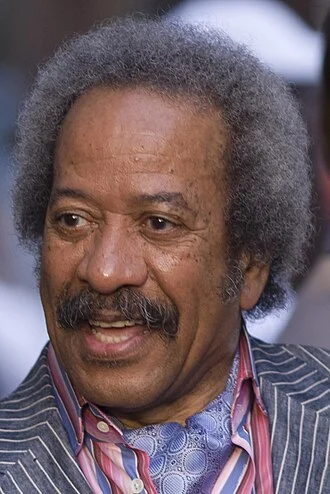 Allen Toussaint height profile photo