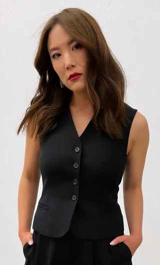 Ally Maki height profile photo