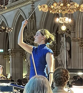 Alma Deutscher height profile photo