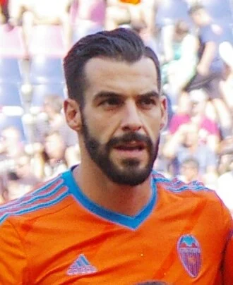 Álvaro Negredo height profile photo