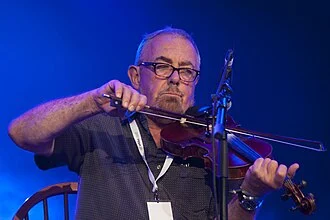 Aly Bain height profile photo
