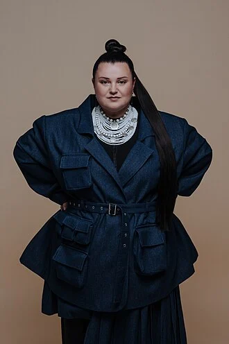 Alyona Alyona height profile photo