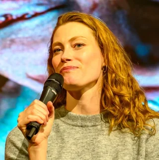 Alyssa Sutherland height profile photo