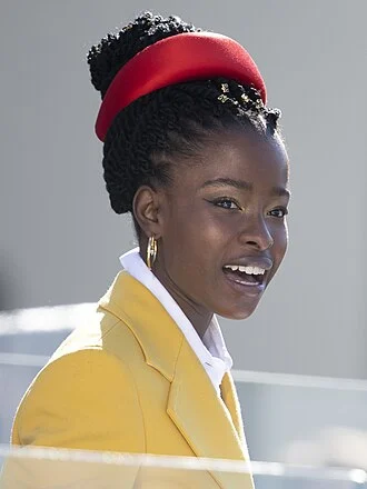 Amanda Gorman height profile photo