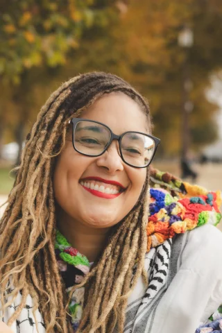 Amanda Seales height profile photo