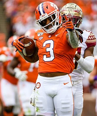 Amari Rodgers height profile photo