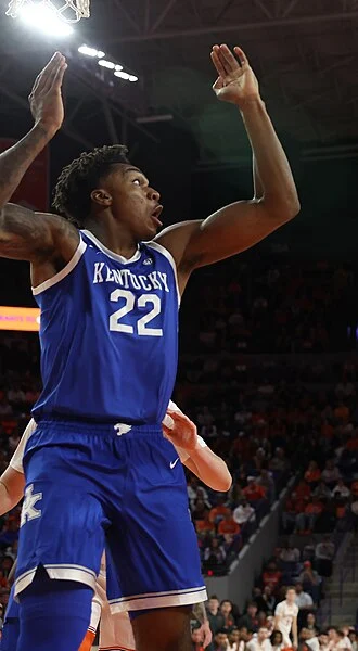 Amari Williams height profile photo