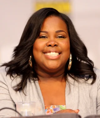Amber Riley height profile photo
