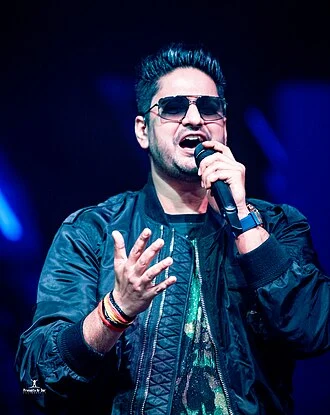 Amit Mishra (singer) height profile photo