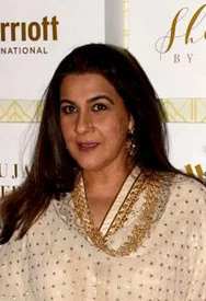 Amrita Singh height profile photo
