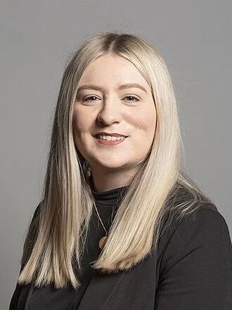 Amy Callaghan height profile photo