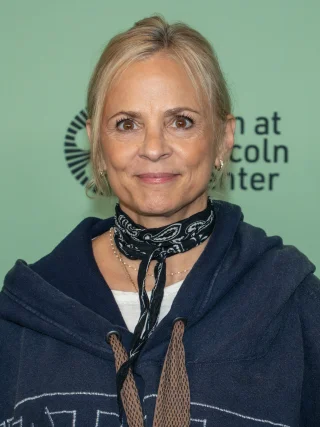 Amy Sedaris height profile photo