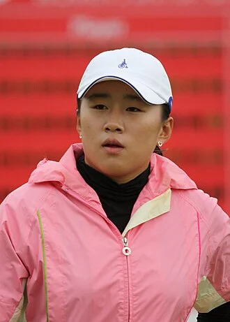 Amy Yang height profile photo