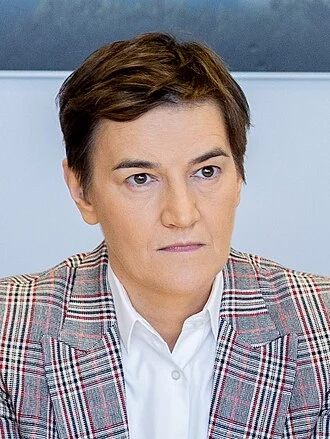 Ana Brnabić height profile photo