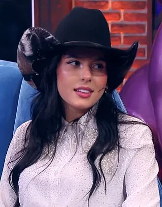 Ana Castela height profile photo
