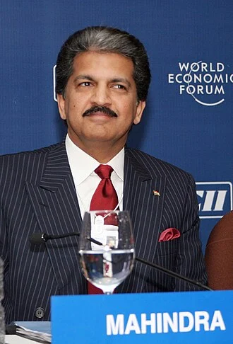 Anand Mahindra height profile photo