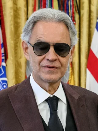 Andrea Bocelli height profile photo