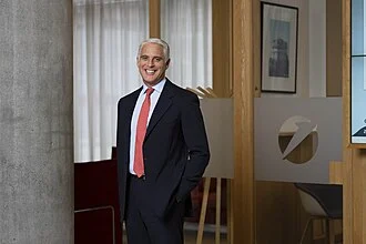 Andrea Orcel height profile photo