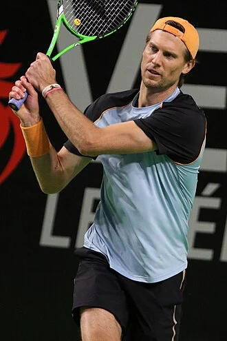 Andreas Seppi height profile photo
