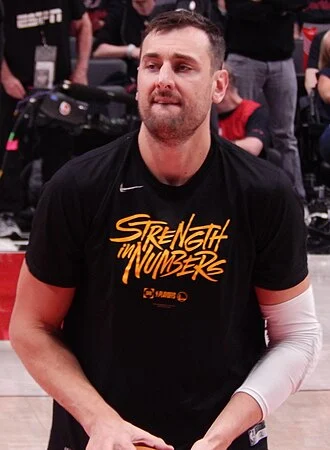 Andrew Bogut height profile photo