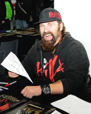 Andrew Bryniarski height profile photo