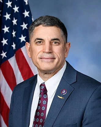 Andrew Clyde height profile photo