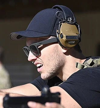 Andrew East height profile photo